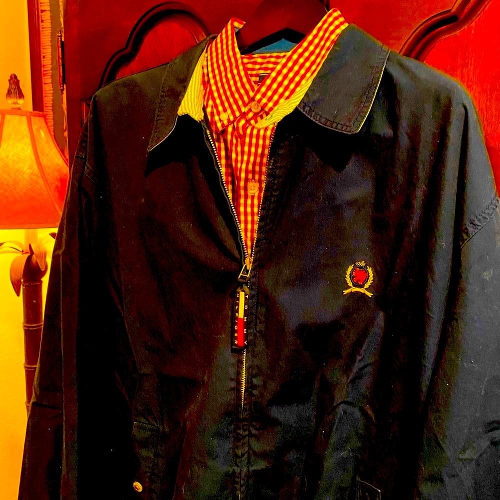 Men’s large Tommy Hilfiger jacket. Navy blue. Zip front. Front Pockets